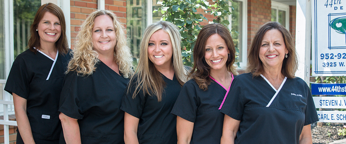 44th street dentists in edina